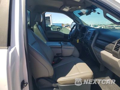 Zdjęcie 10 z 12 samochodu: 2020 FORD F250 SUPER DUTY VIN:1FDBF2A68LEC25212 - miniatura