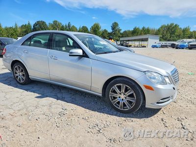 Czwarte zdjęcie samochodu z boku: 2013 MERCEDES-BENZ E 350 VIN:WDDHF5KB5DA667942 - miniatura