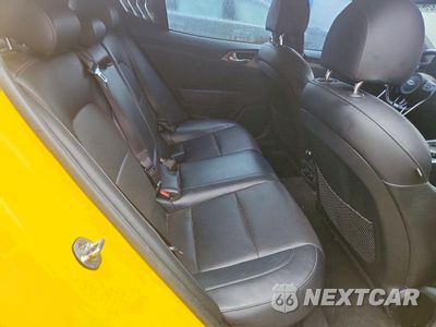 Zdjęcie 10 z 12 samochodu: 2018 KIA STINGER GT VIN:KNAE35LC2J6021797 - miniatura