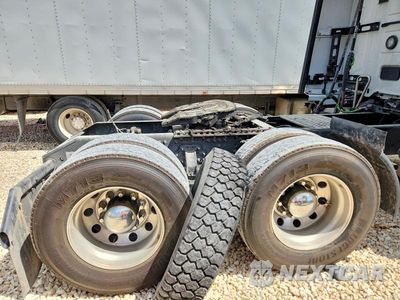 Zdjęcie 13 z 13 samochodu: 2026 VOLVO VNL SEMI TRUCK VIN:4V4BC9EH9TN710738 - miniatura