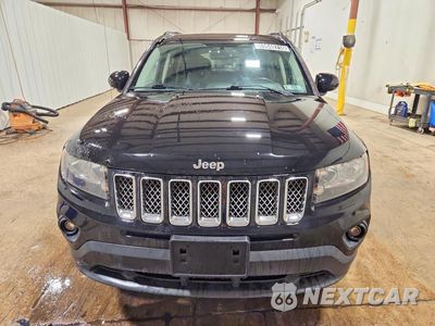 Piąte zdjęcie samochodu w środku: 2016 JEEP COMPASS LATITUDE VIN:1C4NJDEB6GD663032 - miniatura