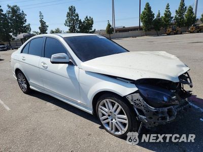 Czwarte zdjęcie samochodu z boku: 2009 MERCEDES-BENZ C 300 VIN:WDDGF54X99R058933 - miniatura
