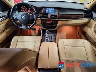 Zdjęcie 8 z 13 samochodu: 2011 BMW X5 XDRIVE35D VIN:5UXZW0C54BL370946 - miniatura