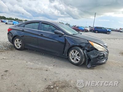 Czwarte zdjęcie samochodu z boku: 2013 HYUNDAI SONATA GLS VIN:5NPEB4AC8DH627442 - miniatura
