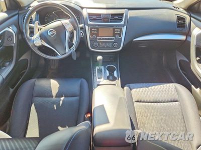 Zdjęcie 8 z 12 samochodu: 2016 NISSAN ALTIMA 3.5 SR VIN:1N4BL3AP3GC165827 - miniatura