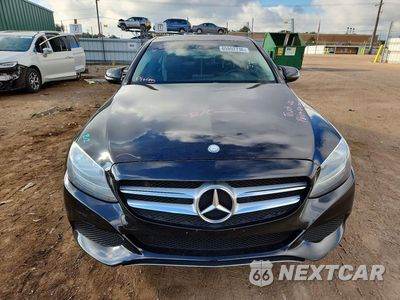 Piąte zdjęcie samochodu w środku: 2017 MERCEDES-BENZ C 300 4MATIC VIN:55SWF4KB1HU204042 - miniatura