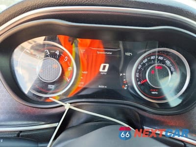 Zdjęcie 9 z 12 samochodu: 2021 DODGE CHALLENGER R/T SCAT PACK VIN:2C3CDZFJ6MH599823 - miniatura