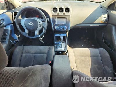 Zdjęcie 8 z 12 samochodu: 2009 NISSAN ALTIMA 2.5 VIN:1N4AL21E29N455004 - miniatura