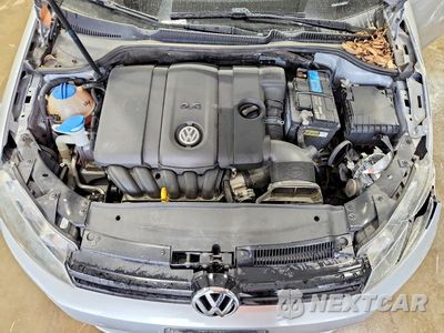 Zdjęcie 11 z 12 samochodu: 2014 VOLKSWAGEN GOLF VIN:WVWDB7AJ4EW005640 - miniatura