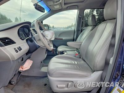Zdjęcie 7 z 13 samochodu: 2014 TOYOTA SIENNA XLE 8-PASSENGER VIN:5TDYK3DC1ES518075 - miniatura