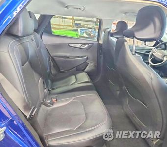Zdjęcie 10 z 12 samochodu: 2023 KIA EV6 WIND VIN:KNDC34LA5P5157293 - miniatura