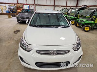 Piąte zdjęcie samochodu w środku: 2016 HYUNDAI ACCENT SE VIN:KMHCT4AE3GU149846 - miniatura