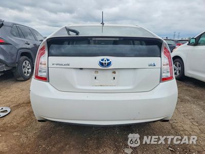 Zdjęcie 6 z 13 samochodu: 2014 TOYOTA PRIUS THREE VIN:JTDKN3DUXE1814912 - miniatura