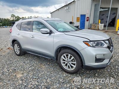 Czwarte zdjęcie samochodu z boku: 2019 NISSAN ROGUE SV VIN:KNMAT2MT3KP525575 - miniatura