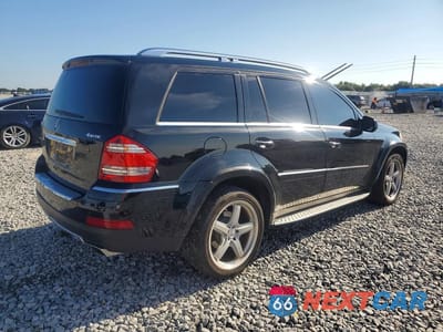 Trzecie zdjęcie samochodu z tyłu: 2009 MERCEDES-BENZ GL 550 4MATIC VIN:4JGBF86E79A520109 - miniatura
