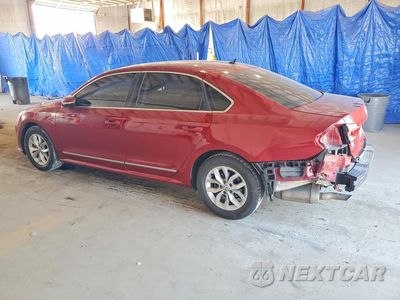Drugie zdjęcie samochodu z przodu: 2016 VOLKSWAGEN PASSAT S VIN:1VWAS7A39GC068190 - miniatura