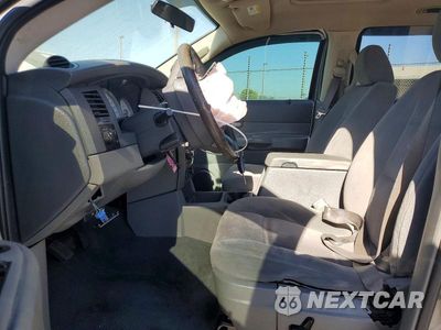 Zdjęcie 7 z 13 samochodu: 2005 DODGE DURANGO SLT VIN:1D8HB48N55F565130 - miniatura