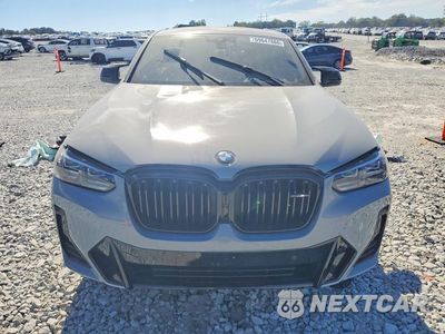 Piąte zdjęcie samochodu w środku: 2025 BMW X4 M40I VIN:5UX43DT01S9X92815 - miniatura