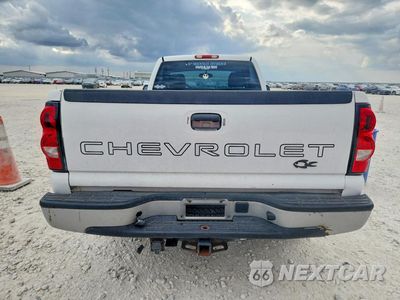 Zdjęcie 6 z 12 samochodu: 2006 CHEVROLET SILVERADO C1500 VIN:3GCEC14X46G266085 - miniatura