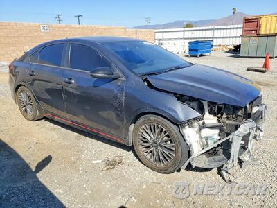 Czwarte zdjęcie samochodu z boku: 2024 KIA FORTE GT LINE VIN:3KPF54AD9RE812616 - miniatura