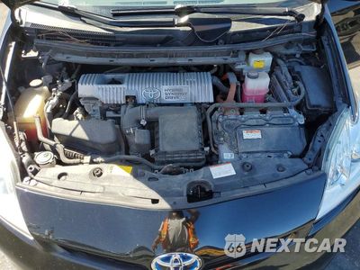 Zdjęcie 11 z 13 samochodu: 2015 TOYOTA PRIUS THREE VIN:JTDKN3DU6F0419567 - miniatura