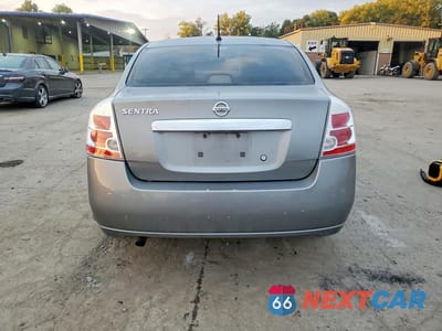 Zdjęcie 6 z 12 samochodu: 2010 NISSAN SENTRA 2.0 VIN:3N1AB6AP6AL605127 - miniatura
