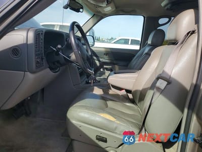 Zdjęcie 7 z 13 samochodu: 2003 CHEVROLET TAHOE K1500 VIN:1GNEK13T53R173998 - miniatura