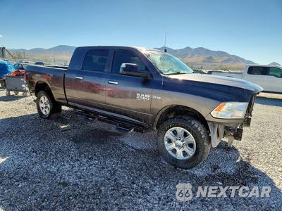Czwarte zdjęcie samochodu z boku: 2018 RAM 2500 SLT VIN:3C6UR5MJ7JG161392 - miniatura