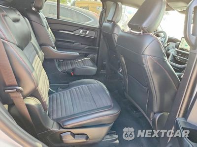 Zdjęcie 10 z 12 samochodu: 2025 FORD EXPLORER ST-LINE VIN:1FMUK8KH3SGC99972 - miniatura