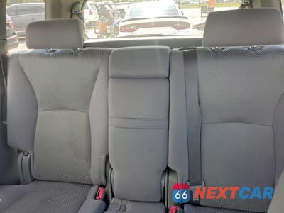 Zdjęcie 10 z 13 samochodu: 2006 TOYOTA HIGHLANDER HYBRID VIN:JTEDW21A360004258 - miniatura