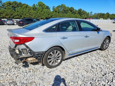 Trzecie zdjęcie samochodu z tyłu: 2016 HYUNDAI SONATA LIMITED VIN:5NPE34AF5GH284259 - miniatura