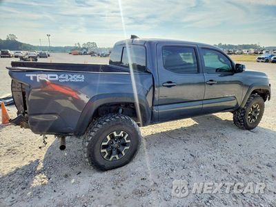 Trzecie zdjęcie samochodu z tyłu: 2023 TOYOTA TACOMA TRD OFF-ROAD VIN:3TMCZ5AN2PM537633 - miniatura