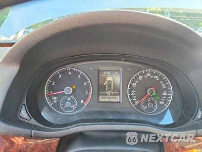 Zdjęcie 9 z 12 samochodu: 2013 VOLKSWAGEN PASSAT SEL VIN:1VWCP7A33DC072211 - miniatura