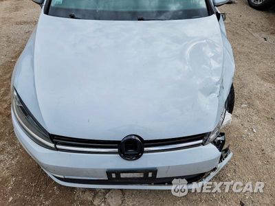 Zdjęcie 11 z 12 samochodu: 2018 VOLKSWAGEN GOLF SPORTWAGEN S VIN:3VW717AU9JM768724 - miniatura