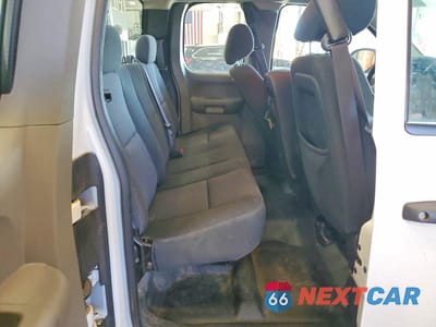 Zdjęcie 10 z 12 samochodu: 2013 CHEVROLET SILVERADO K1500 VIN:1GCRKPEA0DZ102055 - miniatura