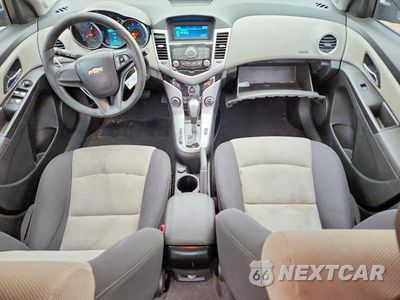 Zdjęcie 8 z 12 samochodu: 2014 CHEVROLET CRUZE LS VIN:1G1PA5SH2E7434021 - miniatura