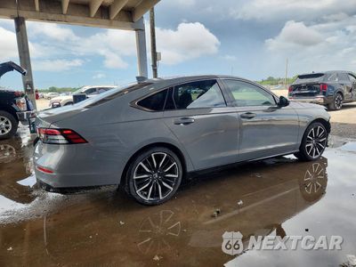 Trzecie zdjęcie samochodu z tyłu: 2025 HONDA ACCORD TOURING HYBRID VIN:1HGCY2F88SA067538 - miniatura