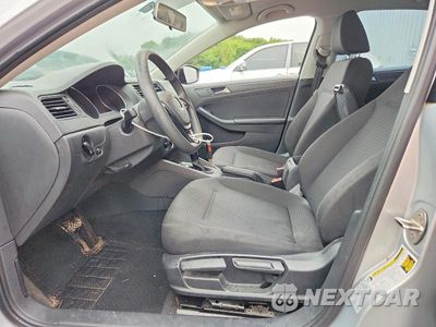 Zdjęcie 7 z 12 samochodu: 2016 VOLKSWAGEN JETTA S VIN:3VW267AJ2GM226715 - miniatura