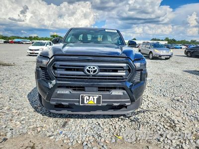 Piąte zdjęcie samochodu w środku: 2025 TOYOTA TACOMA SR5 VIN:3TMKB5FN5SM041050 - miniatura