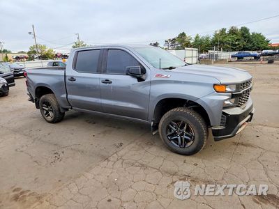 Czwarte zdjęcie samochodu z boku: 2021 CHEVROLET SILVERADO K1500 TRAIL BOSS CUSTOM VIN:1GCPYCEF4MZ313799 - miniatura