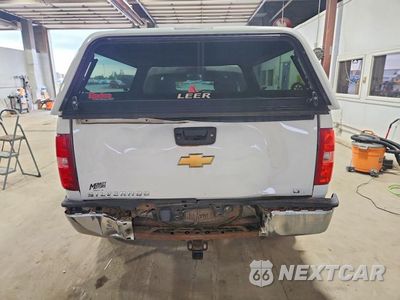 Zdjęcie 6 z 12 samochodu: 2013 CHEVROLET SILVERADO K1500 LT VIN:1GCRKSE74DZ252337 - miniatura
