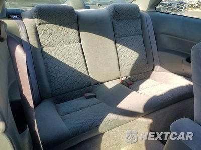 Zdjęcie 10 z 12 samochodu: 2000 HONDA CIVIC EX VIN:1HGEJ8140YL016441 - miniatura