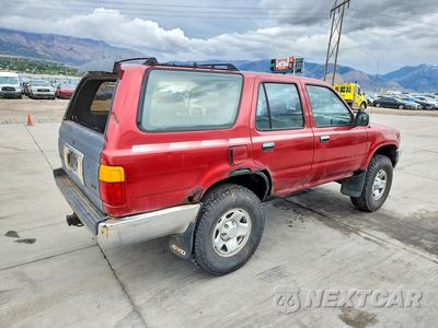 Trzecie zdjęcie samochodu z tyłu: 1992 TOYOTA 4RUNNER SR5 V6 VIN:JT3VN39W4N8040093 - miniatura