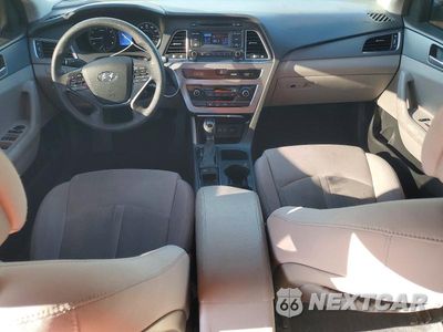 Zdjęcie 8 z 12 samochodu: 2015 HYUNDAI SONATA SE VIN:5NPE24AF7FH010403 - miniatura