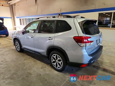 Drugie zdjęcie samochodu z przodu: 2020 SUBARU FORESTER PREMIUM VIN:JF2SKAGC6LH604717 - miniatura