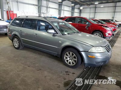 Czwarte zdjęcie samochodu z boku: 2003 VOLKSWAGEN PASSAT GLS VIN:WVWVD63B73E464422 - miniatura