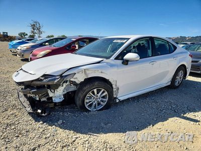 2026 TOYOTA CAMRY LE 4T1DAACK4TU741469 - główne zdjęcie licytacji z USA - miniatura