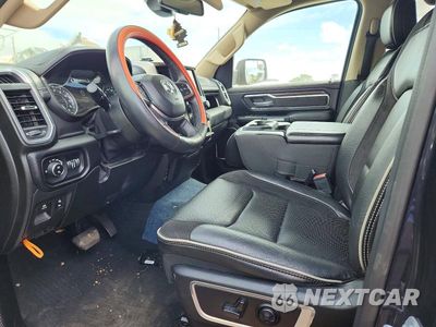 Zdjęcie 7 z 13 samochodu: 2019 RAM 1500 LARAMIE VIN:1C6SRFJTXKN624783 - miniatura