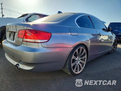 Trzecie zdjęcie samochodu z tyłu: 2007 BMW 335 I VIN:WBAWB73557PV82695 - miniatura