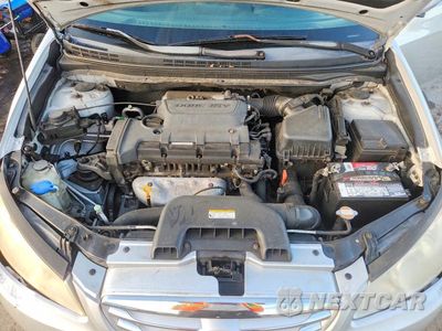 Zdjęcie 11 z 12 samochodu: 2010 HYUNDAI ELANTRA GLS VIN:KMHDU4AD7AU863057 - miniatura